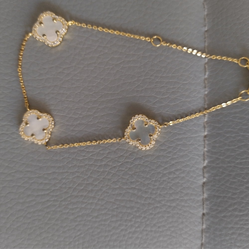 COPY - Bracelet clover Rachel Zoe. Silver. Mother of Pearl - Picture 2 of 4